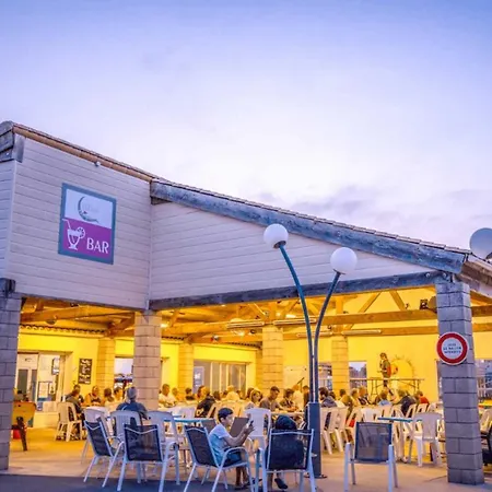 Camping Zecamping Animaux Acceptes Club Enfant Espace Aquatique *